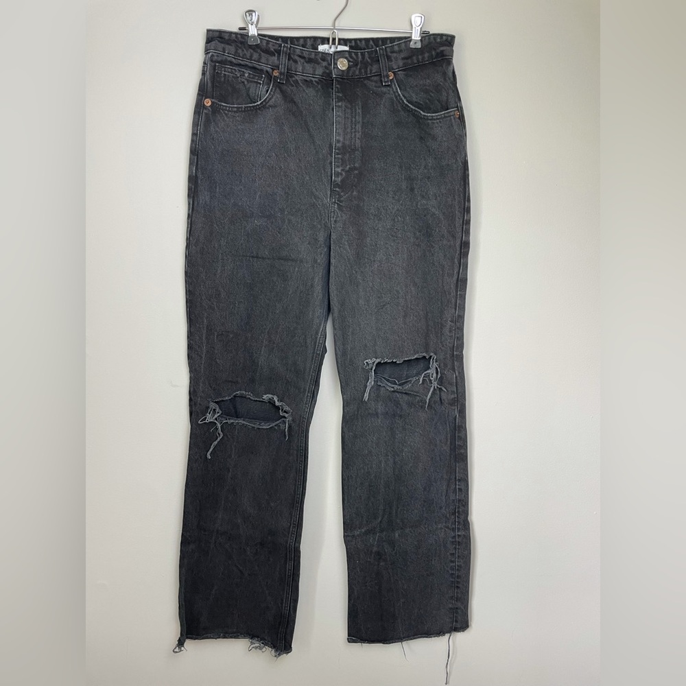 ZARA | Wide Leg Raw Hem Distressed High Rise Jeans w/Knee Holes in Black Size 12